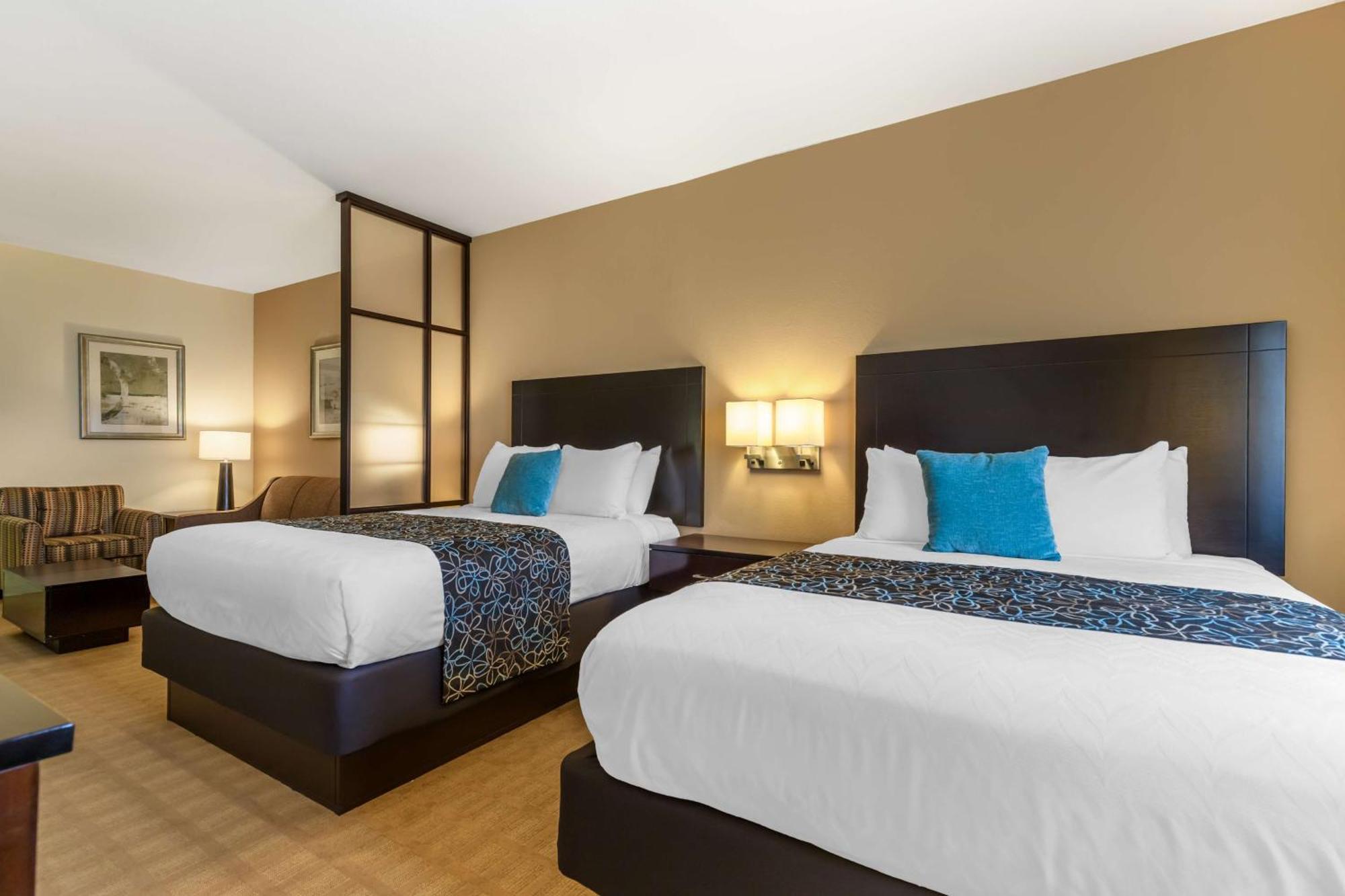 Best Western Plus Lytle Inn And Suites Dış mekan fotoğraf