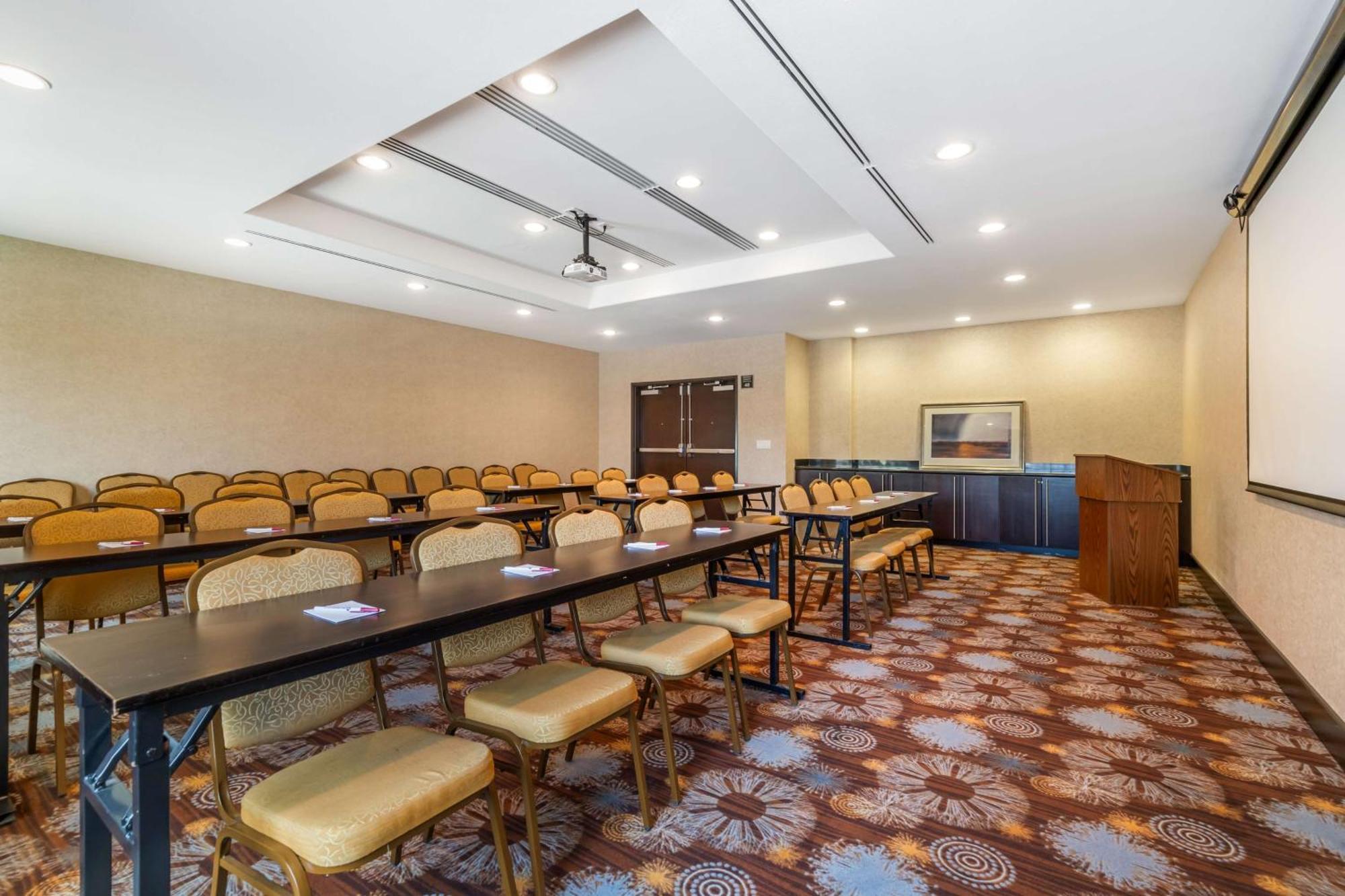 Best Western Plus Lytle Inn And Suites Dış mekan fotoğraf