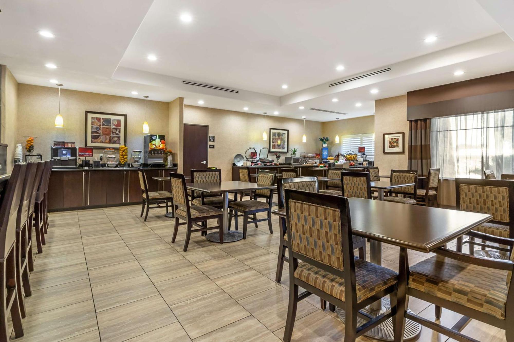 Best Western Plus Lytle Inn And Suites Dış mekan fotoğraf