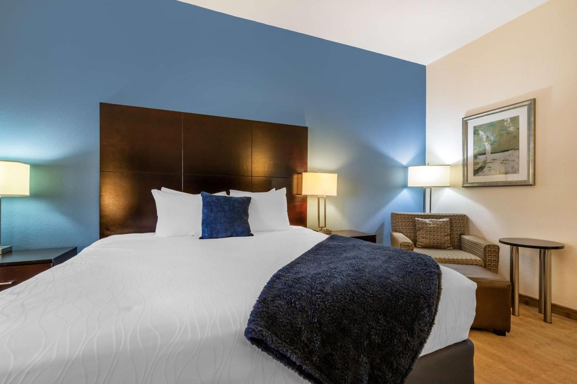 Best Western Plus Lytle Inn And Suites Dış mekan fotoğraf