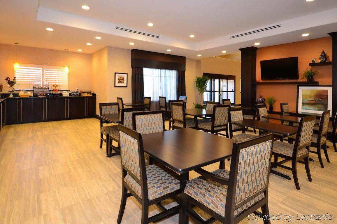 Best Western Plus Lytle Inn And Suites Dış mekan fotoğraf